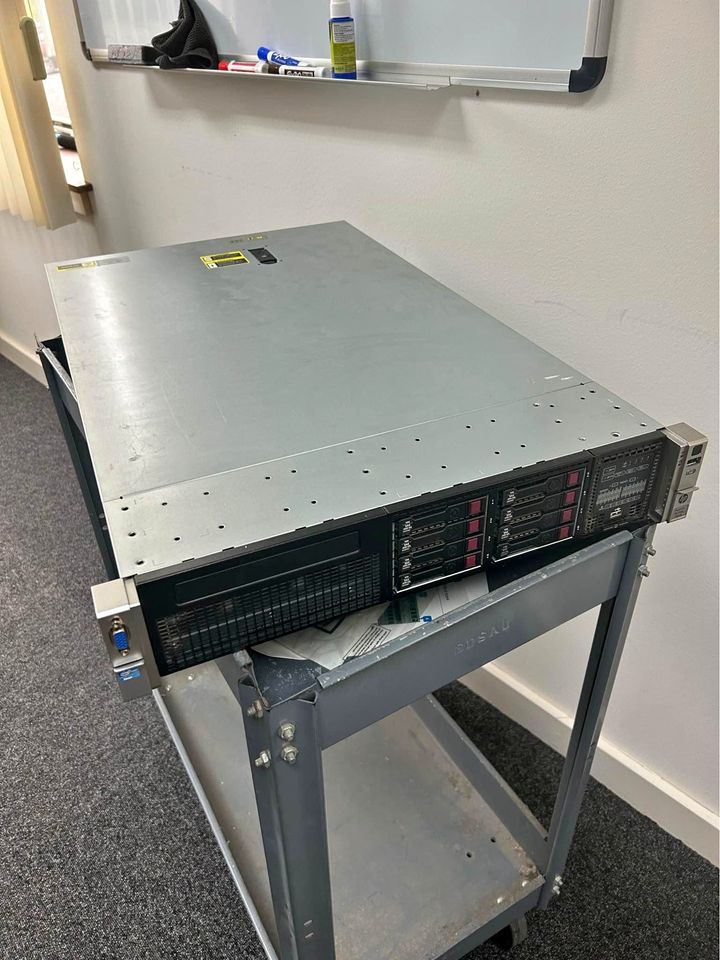 Server